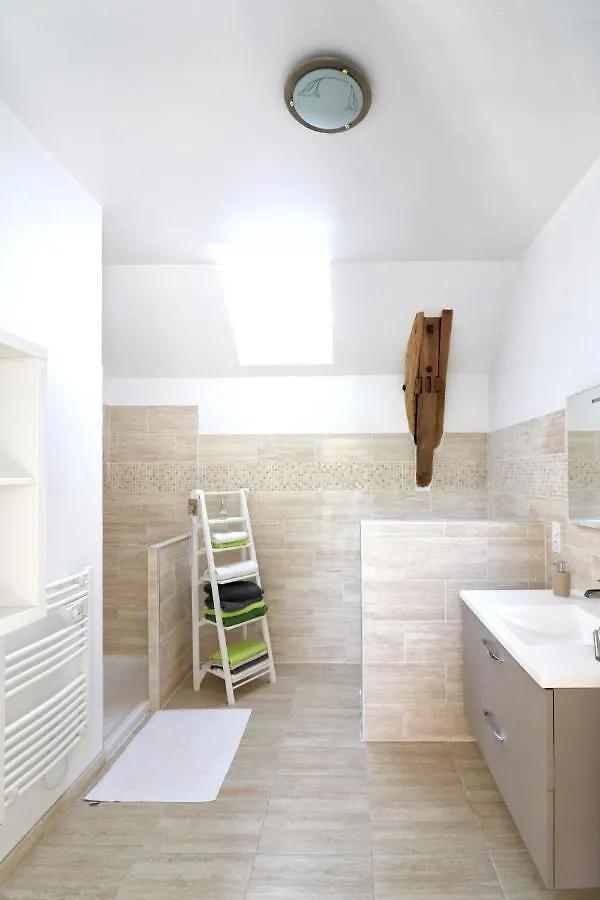 Maison Confortable A Thegra Avec Grand Jardin, Ideale Pour Familles. Holiday home